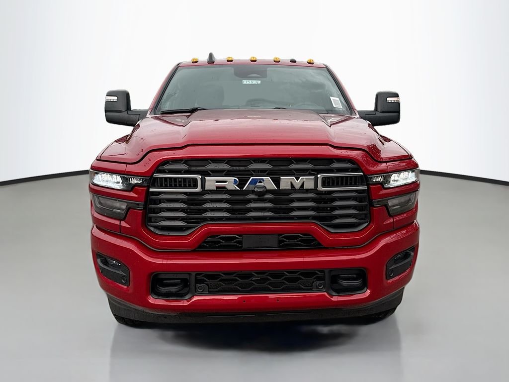 New 2026 Molten Red Pearl-Coat Exterior Paint RAM Big Horn image 2