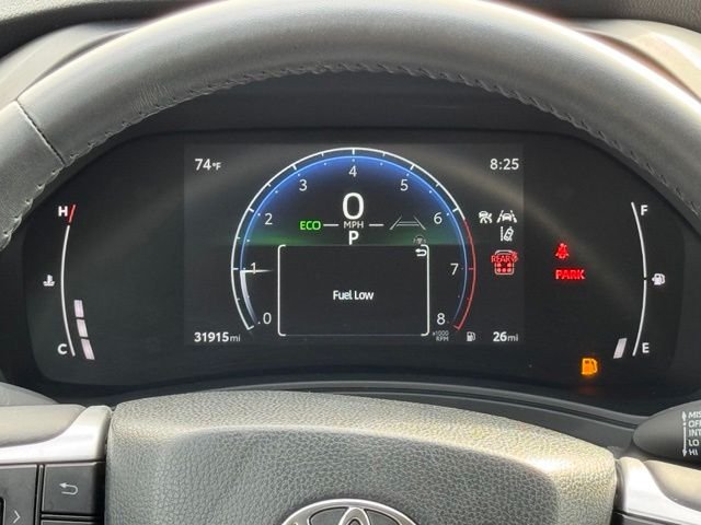 Used 2024  Toyota XLE image 24