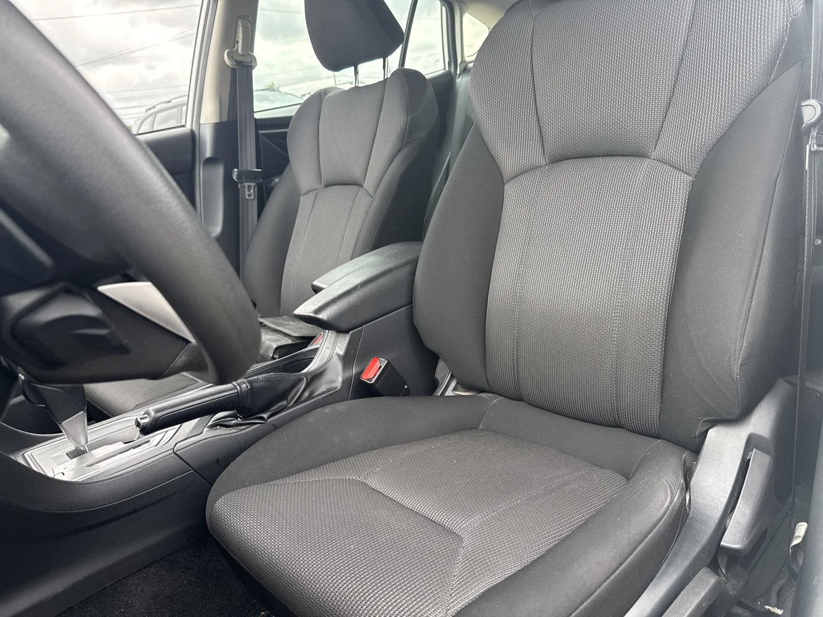 Used 2022 Crystal White Pearl Subaru Premium image 8