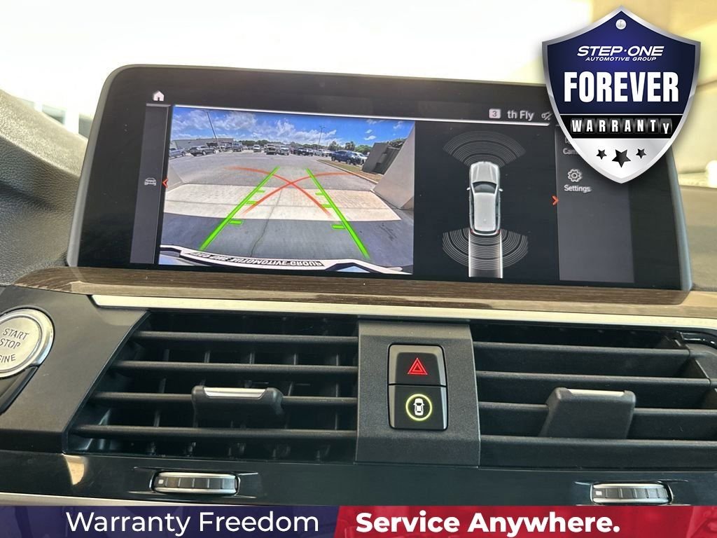 Used 2021 Black BMW sDrive30i image 28