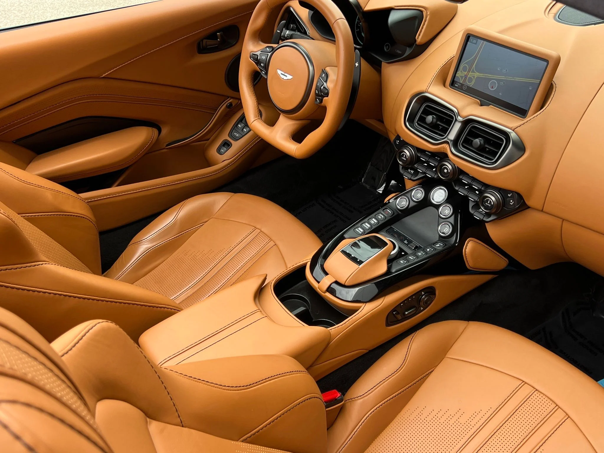 Used 2023 Green Aston Martin  image 18