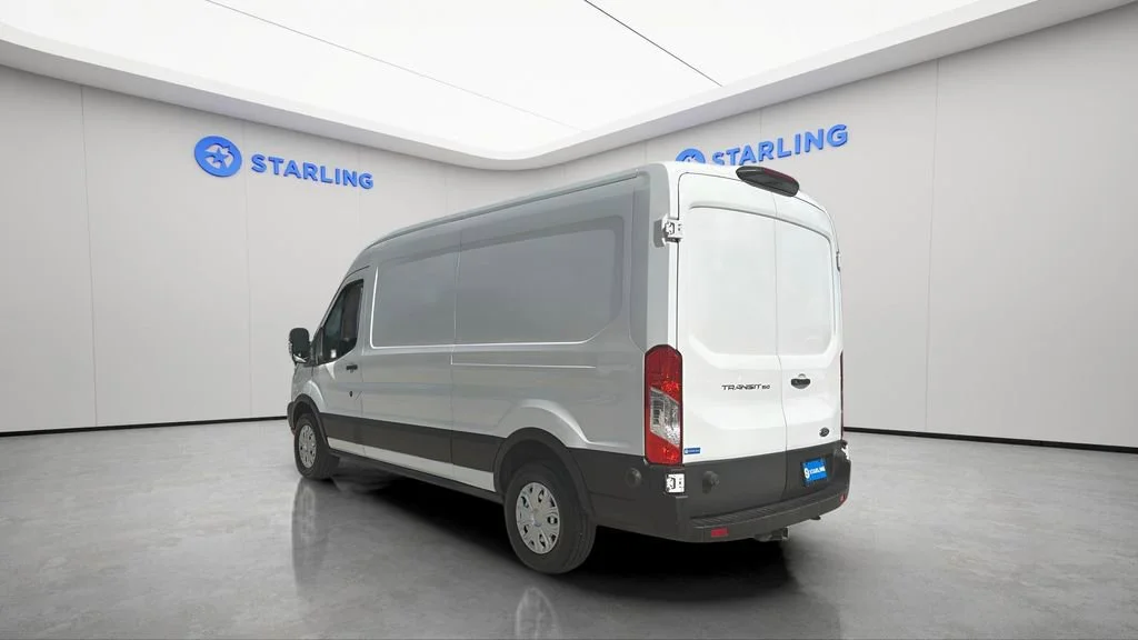 Used 2019 White Ford T-150 148" Med Rf 8600 GVWR Sliding RH Dr image 5