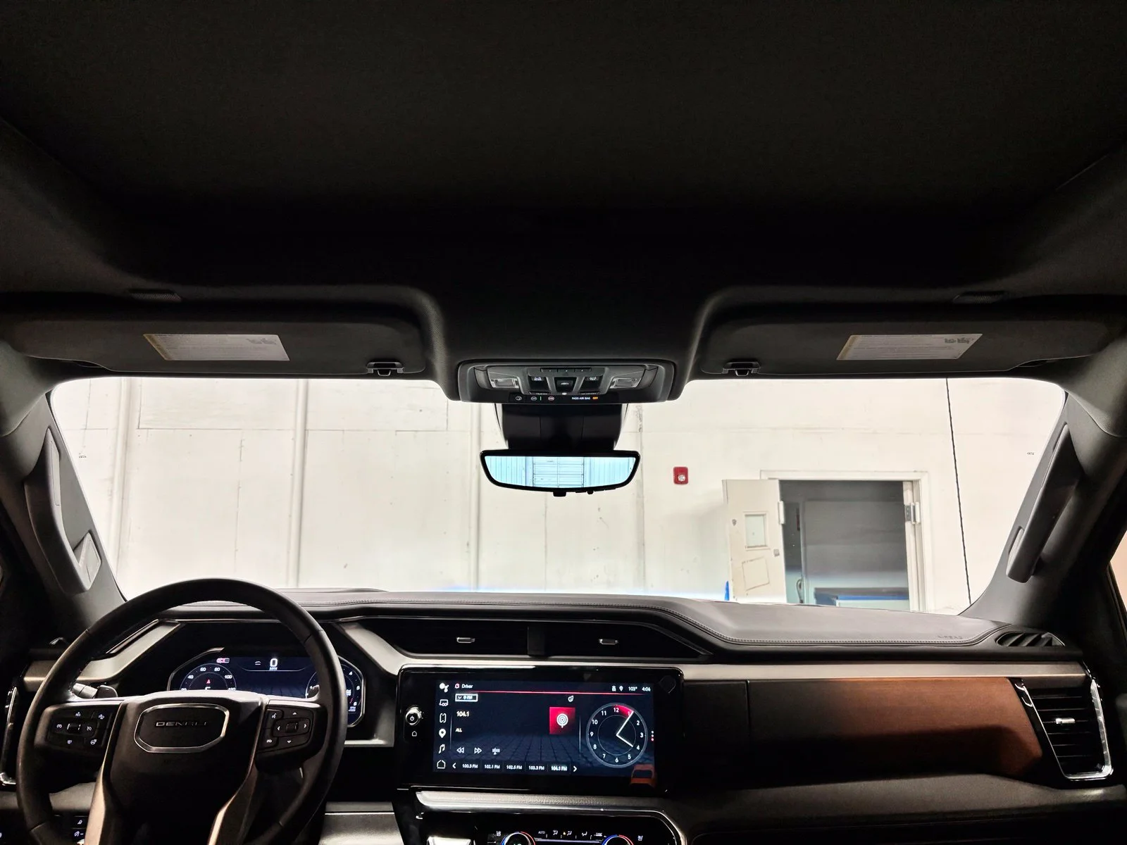 Used 2024 Red GMC Denali image 10