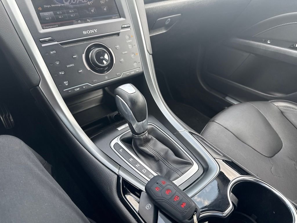 Used 2014 Red Ford Titanium image 27