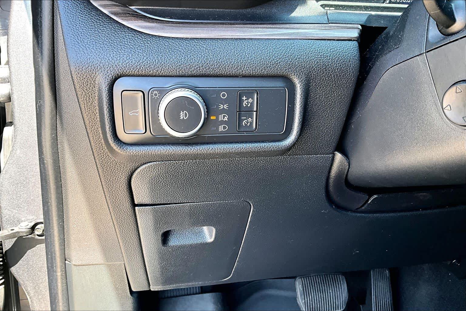 Used 2021 Carbonized Gray Ford Limited image 28