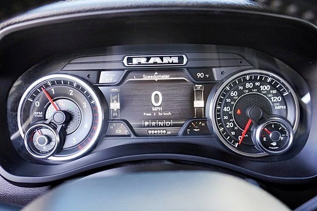 Used 2020 White Ram Laramie Night Edition image 38