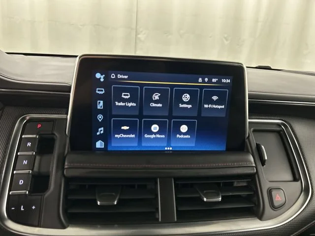 Used 2022 EMPIRE BEIGE METALLIC Chevrolet RST image 17