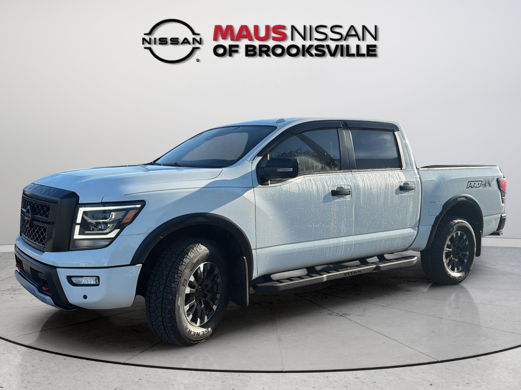 Used 2021 White Nissan PRO-4X image 5