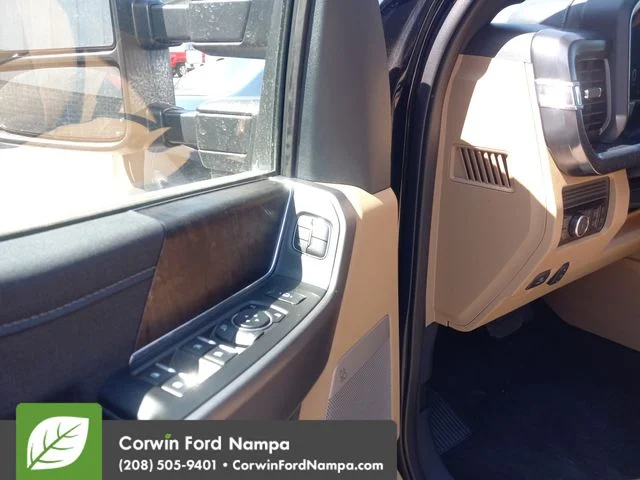 2025 Ford F-350 Super Duty Lariat - Photo 13