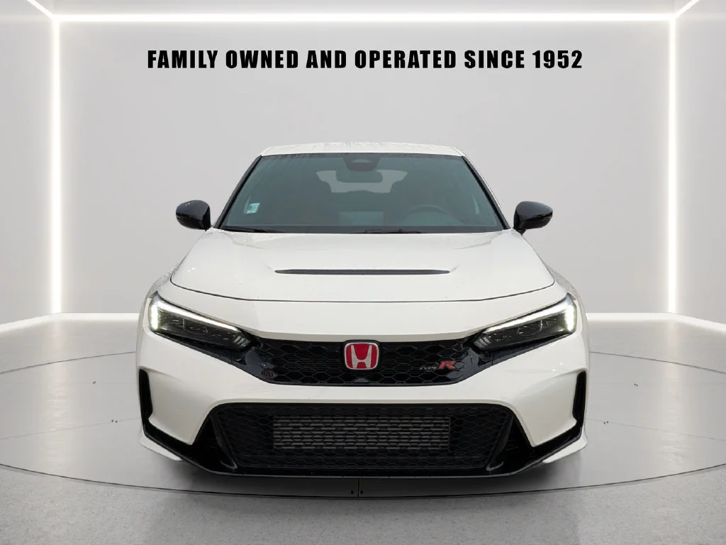 Used 2025 White Honda  image 6