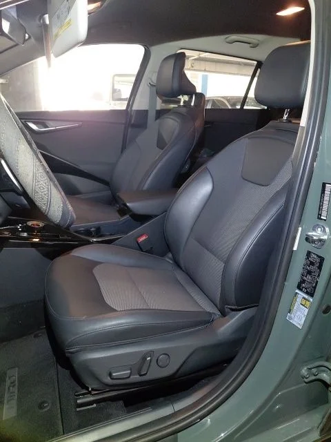 Used 2023 Green Kia EX image 6