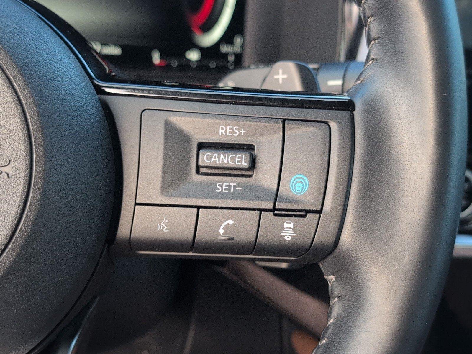 Used 2023 Scarlet Ember Tintcoat Nissan Platinum image 30