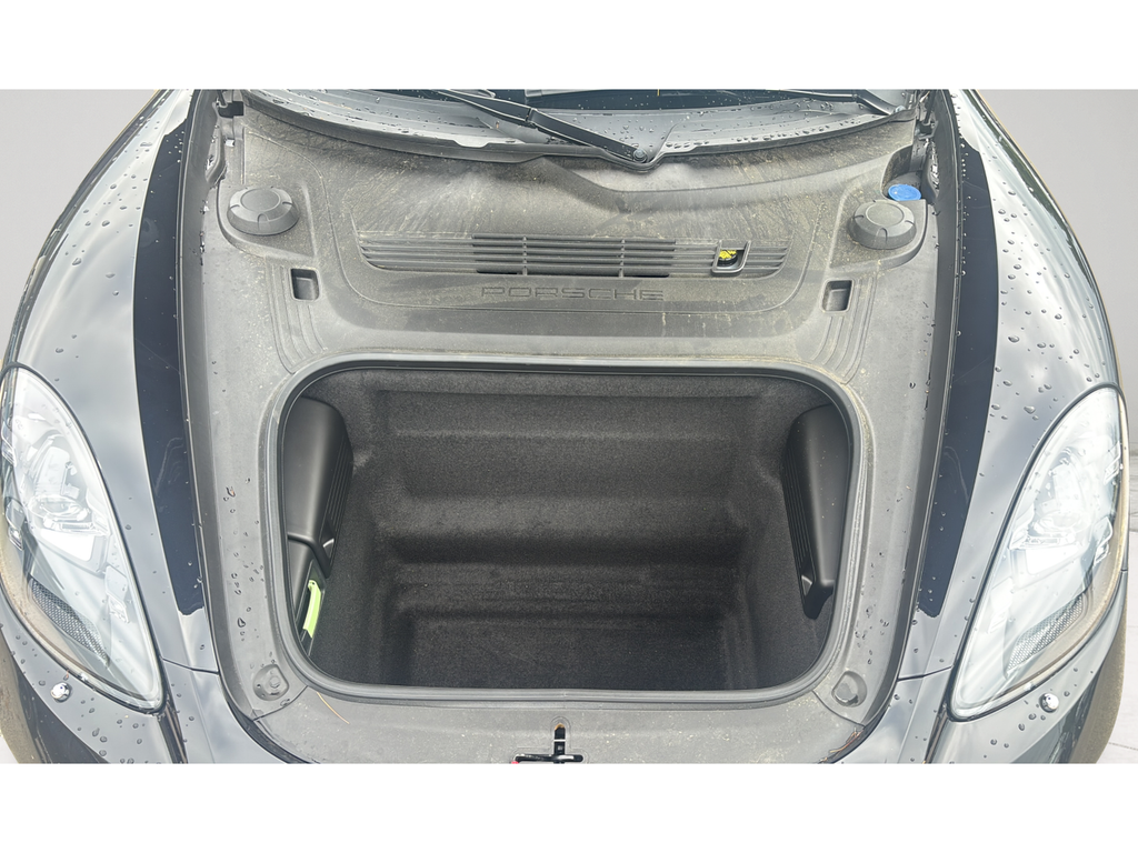 Used 2024  Porsche Style Edition image 20