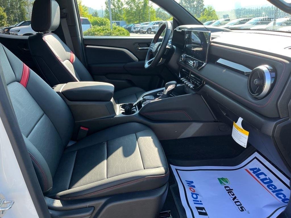 2025 Chevrolet Colorado Z71 - Photo 27