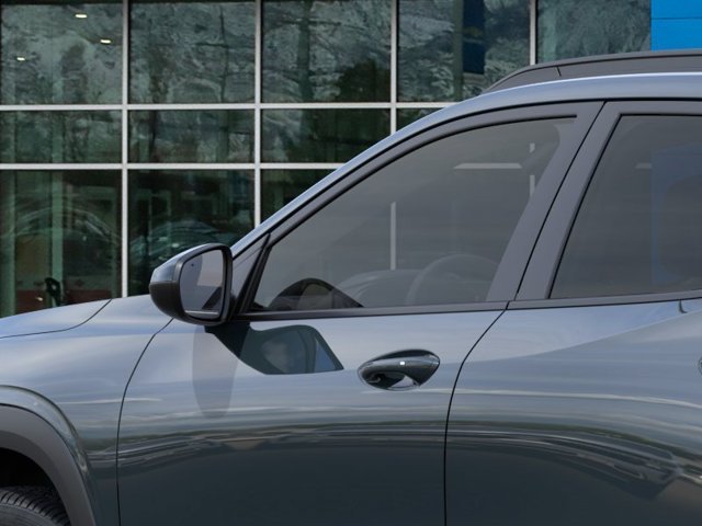 2026 Chevrolet Trax LT - Photo 13