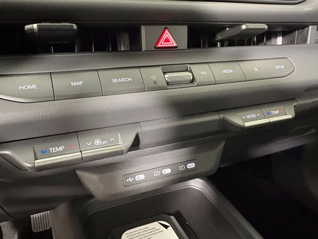 New 2027 Pale Gray Kia X-Line S image 32