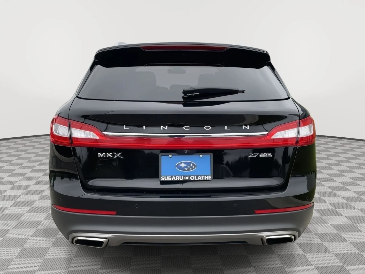 Used 2016 Black Velvet Lincoln Reserve image 28