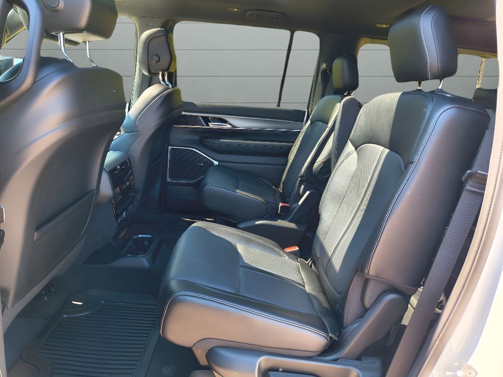 2024 Jeep Wagoneer Series II - Photo 34