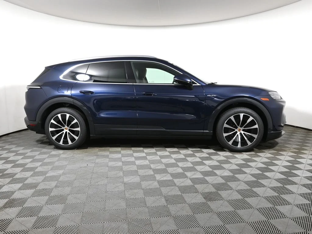 2026 Porsche Cayenne Base - Photo 8