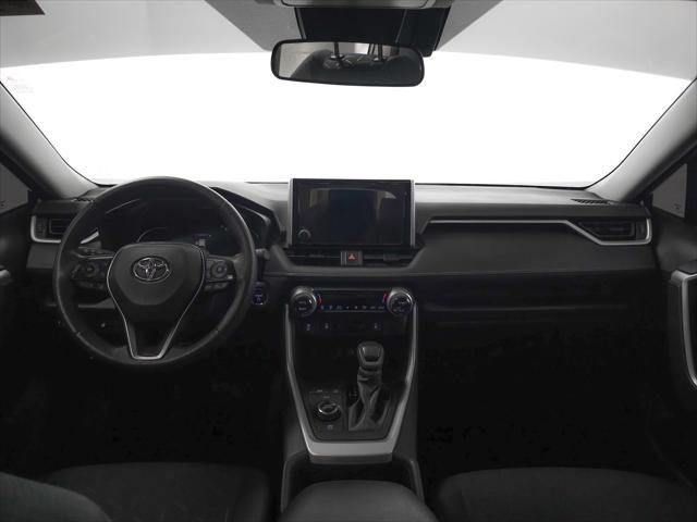 Certified Used 2025 SILVER SKY METALLIC Toyota Hybrid XLE image 8