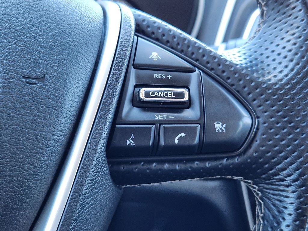 Certified Used 2022 Gray Nissan Platinum image 23