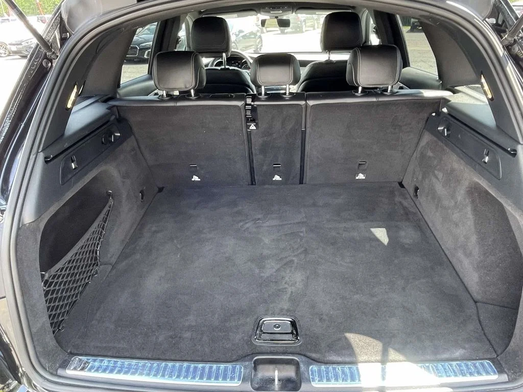 Used 2021 Black Mercedes-Benz 300 4MATIC® image 9