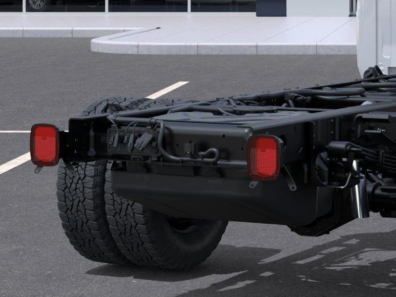 New 2026 Summit White GMC Pro image 11
