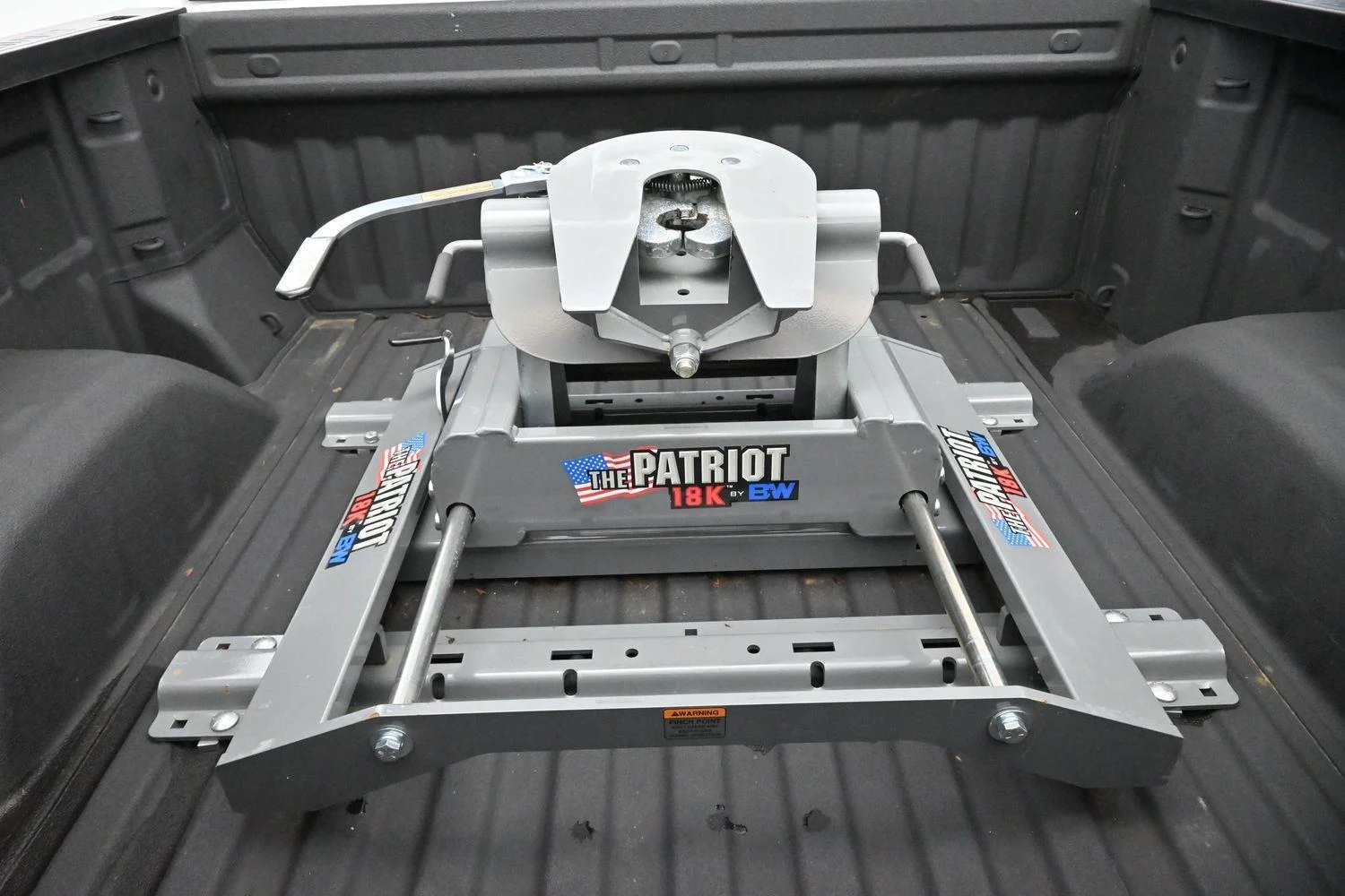 Used 2023 Summit White GMC SLT image 10