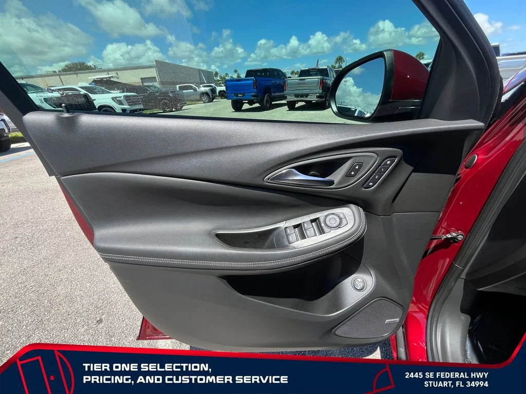 Used 2024 Cinnabar Metallic Buick Avenir image 23