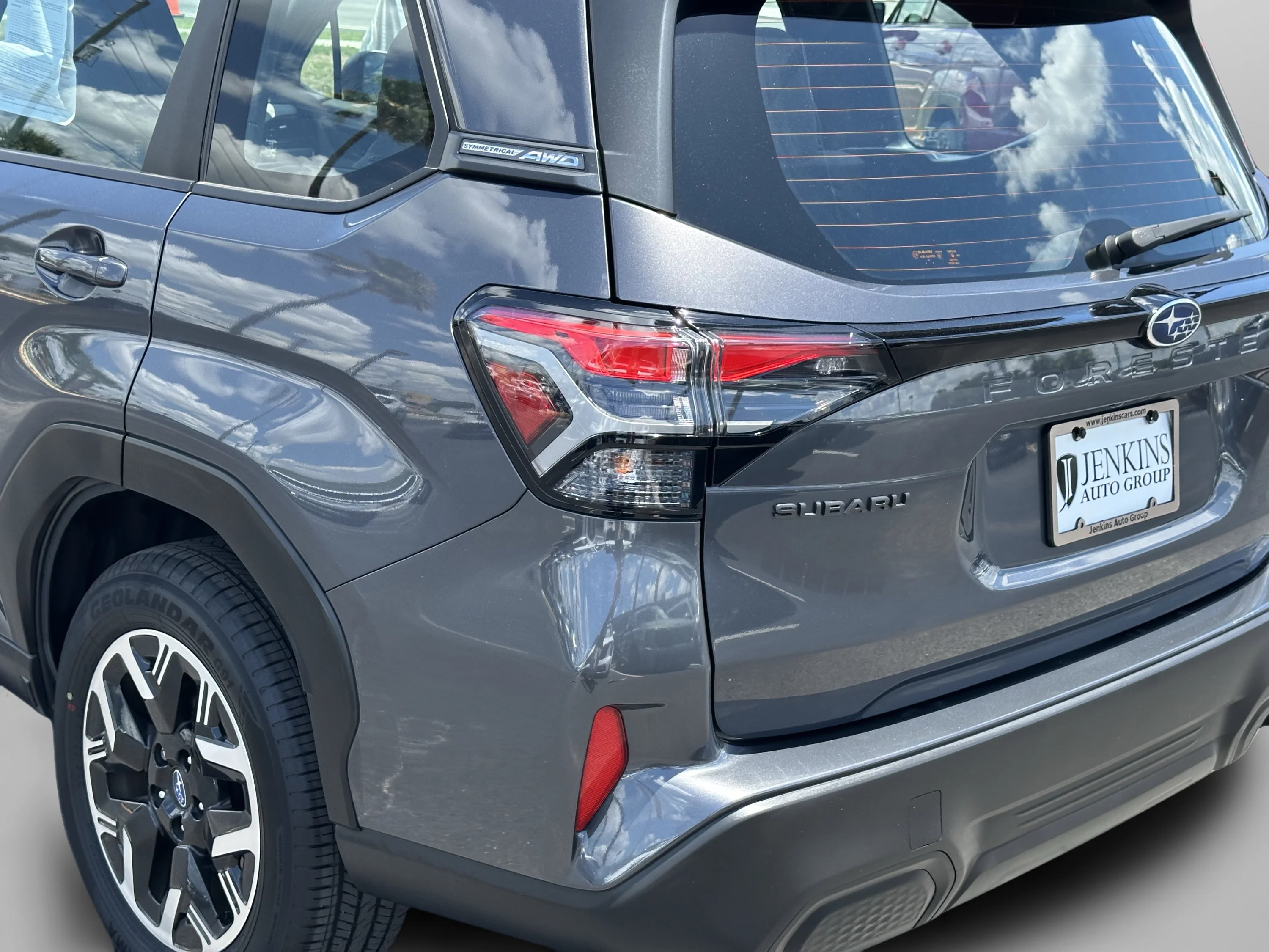 Used 2025 Magnetite Gray Metallic Subaru Base image 33