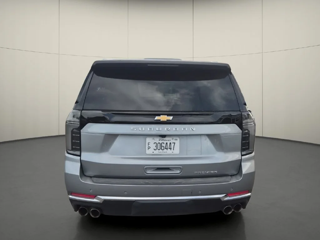 Used 2025 Gray Chevrolet Premier image 6