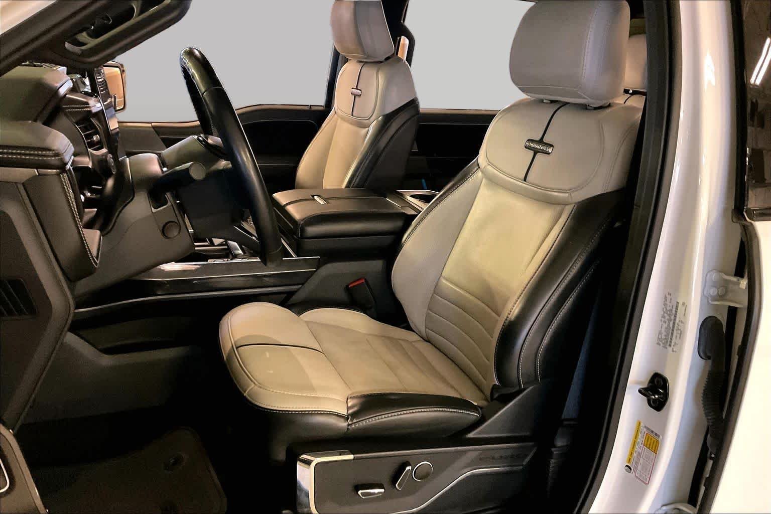 Used 2023 Star White Metallic Tri-Coat Ford Platinum image 7