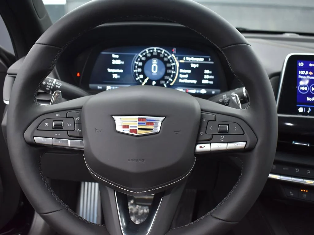 2025 Cadillac CT4 V-Series - Photo 14