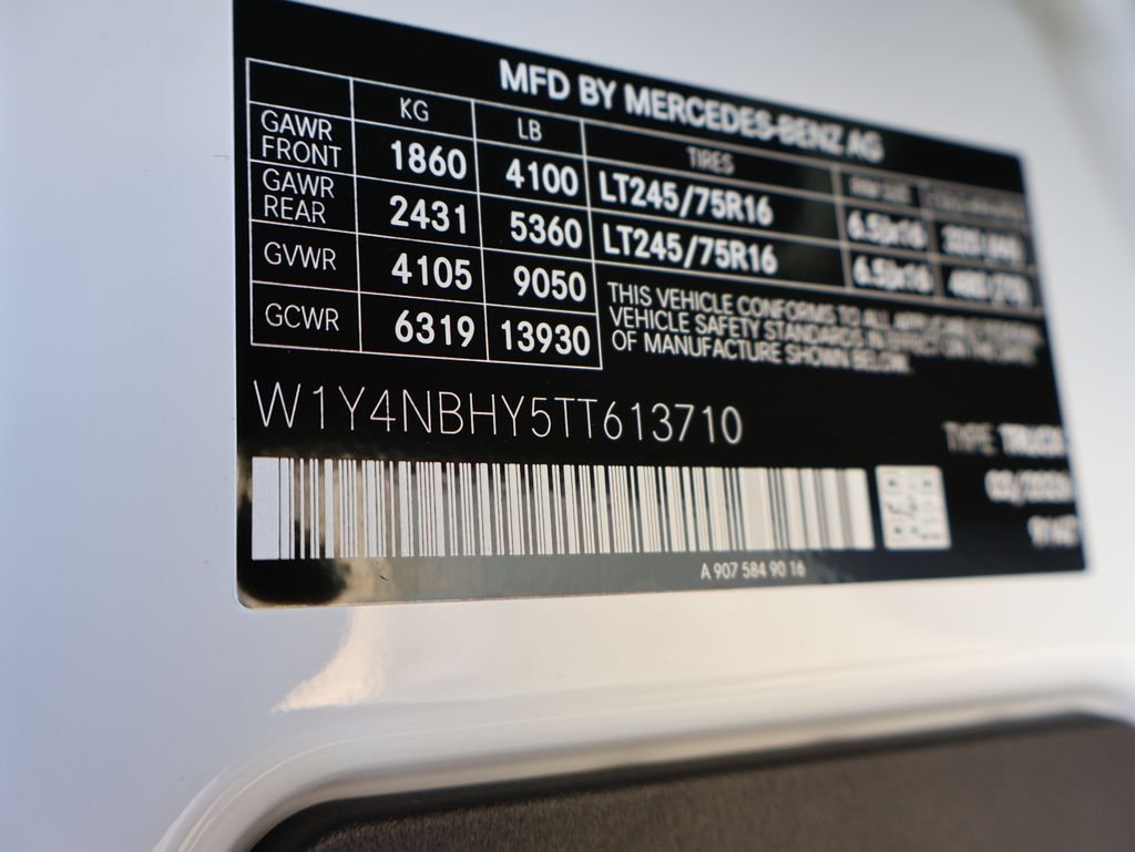 New 2026 Arctic White Mercedes-Benz Cargo 144 WB image 41