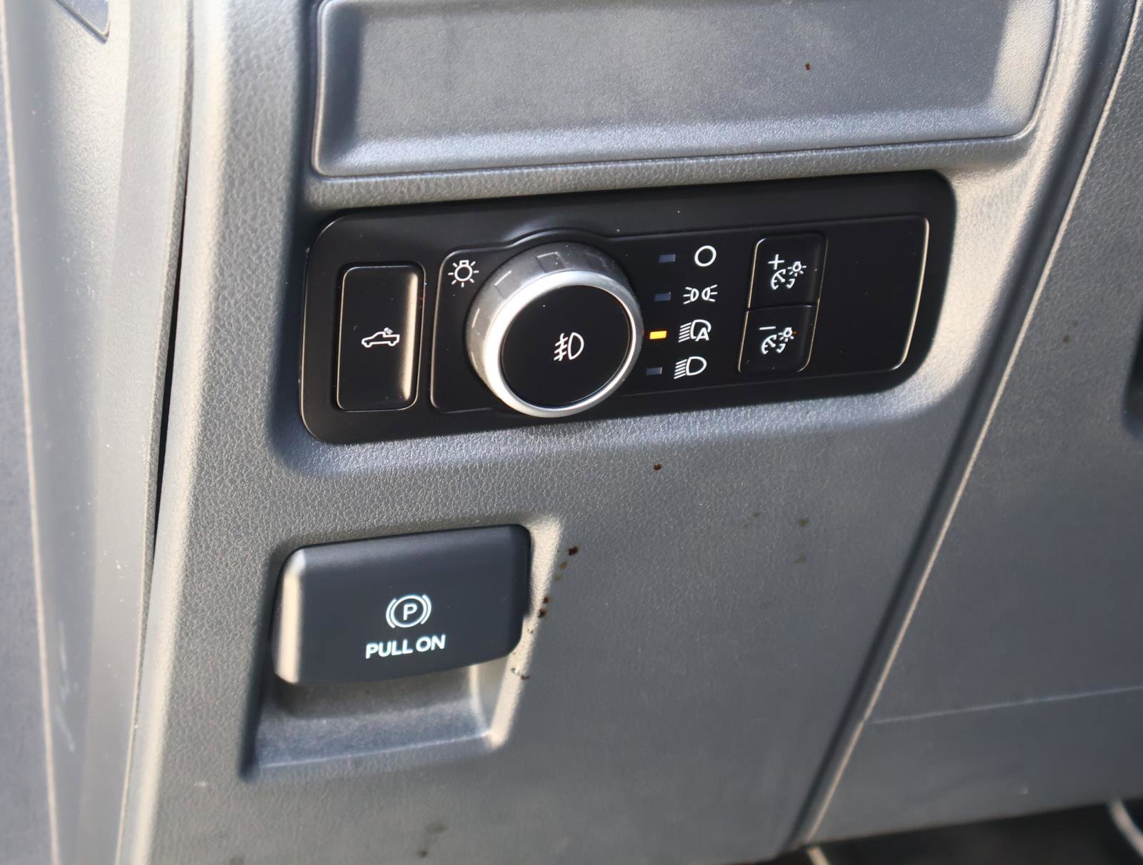 2024 Ford F-150 XLT - Photo 25