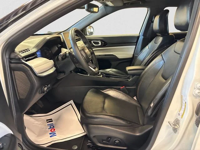 Used 2023 White Jeep Limited image 10