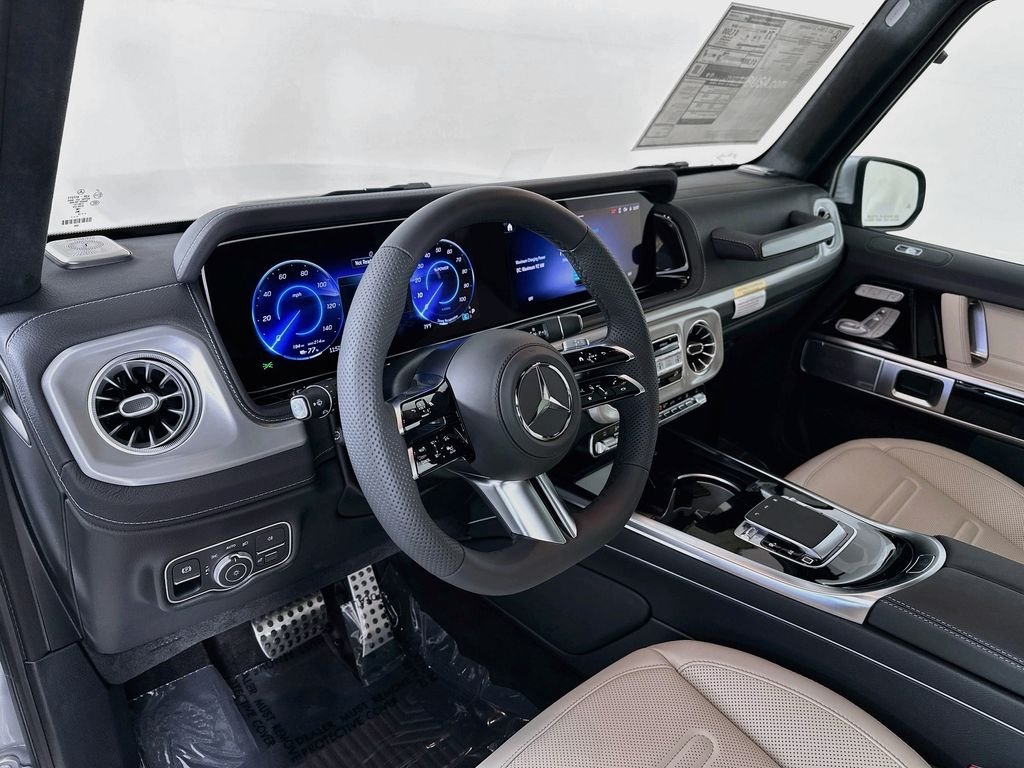 New 2027 Iridium Silver Mercedes-Benz G 580 image 9