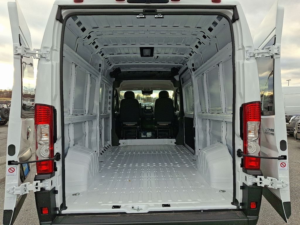 New 2026 White Ram High Roof image 18