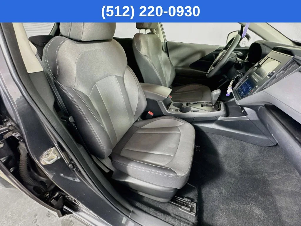 Used 2024 Gray Subaru Base image 33