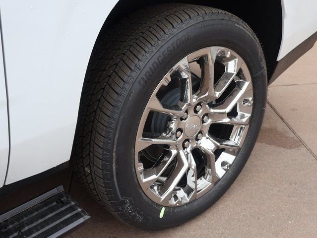 New 2026 Summit White GMC Denali image 41