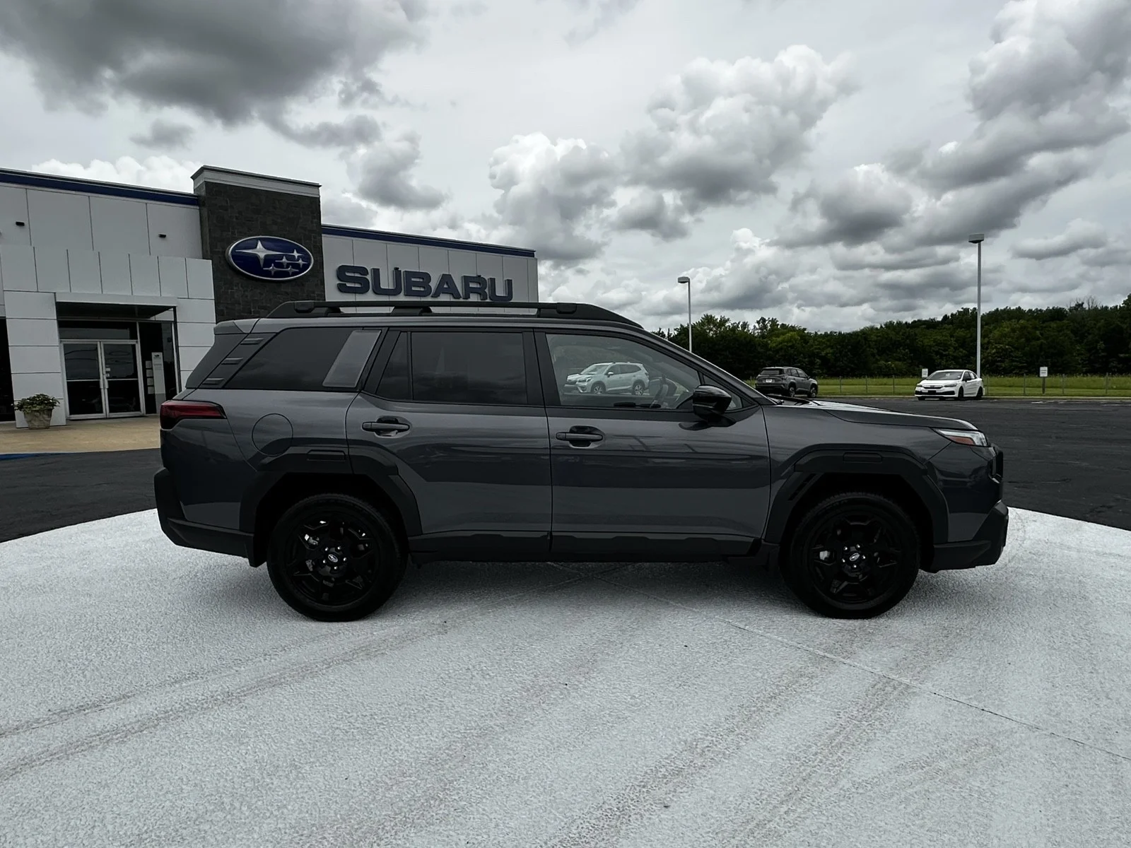 New 2026 MAGNETITE GRAY METALLIC Subaru Limited image 8