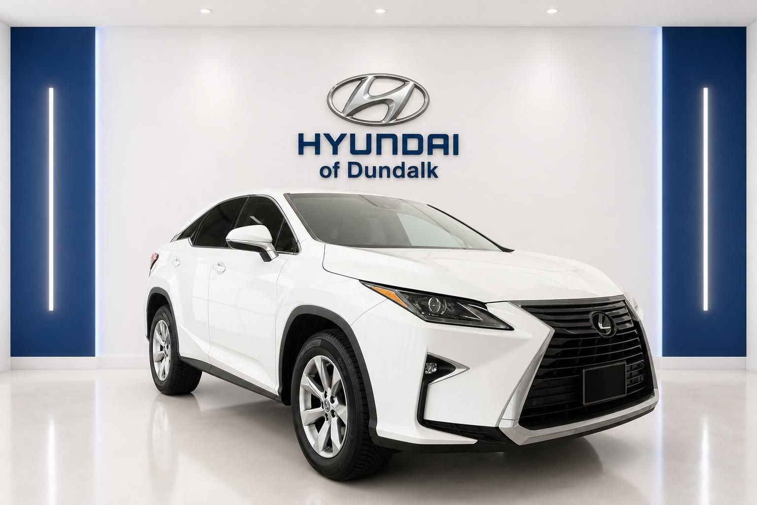 Used 2019 White Lexus 350 image 3