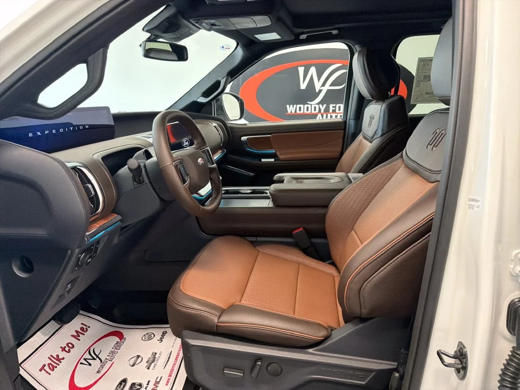 New 2027 Star White Metallic Tri-Coat Ford MAX King Ranch® image 8