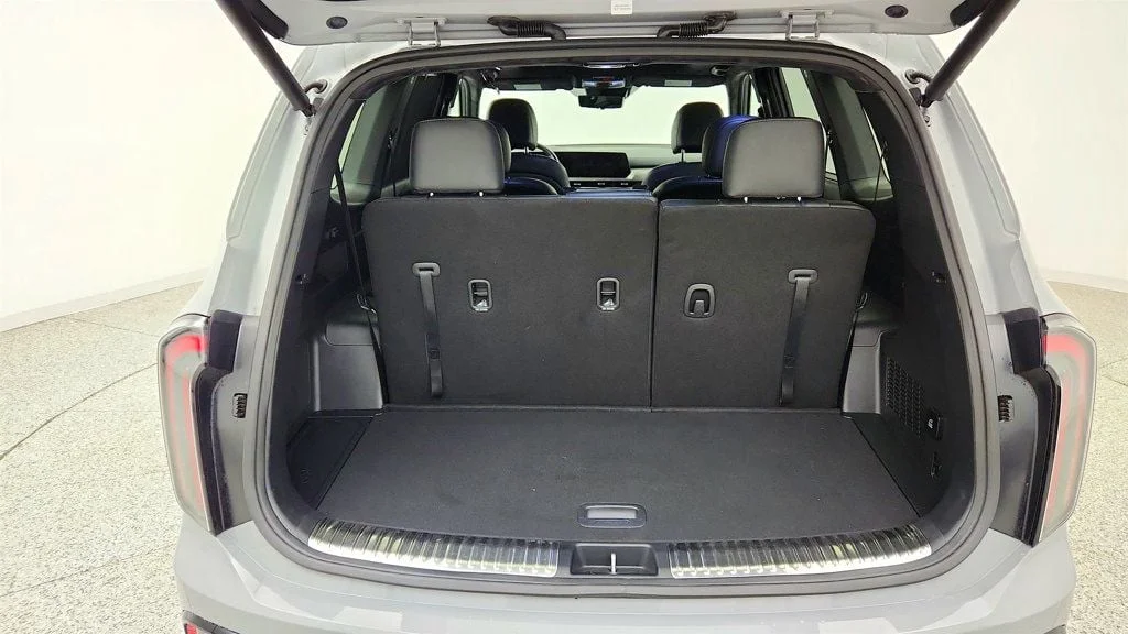 Used 2025 Gravity Gray Kia SX-Prestige X-Pro AWD image 22