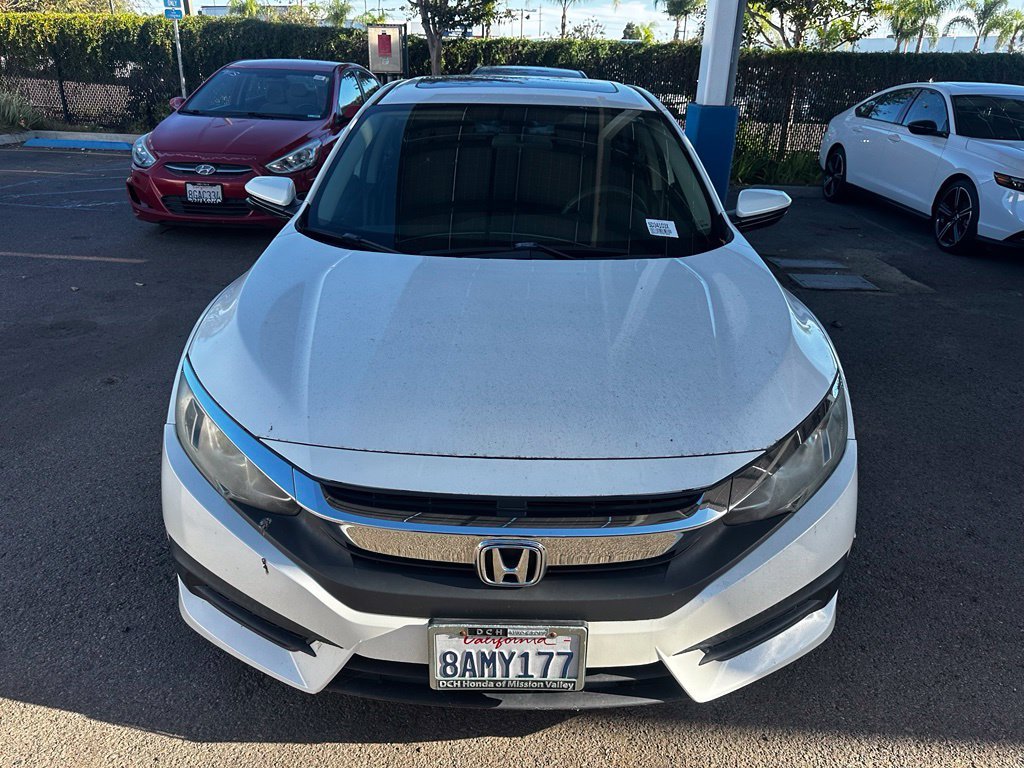 Used 2017 White Honda EX image 4
