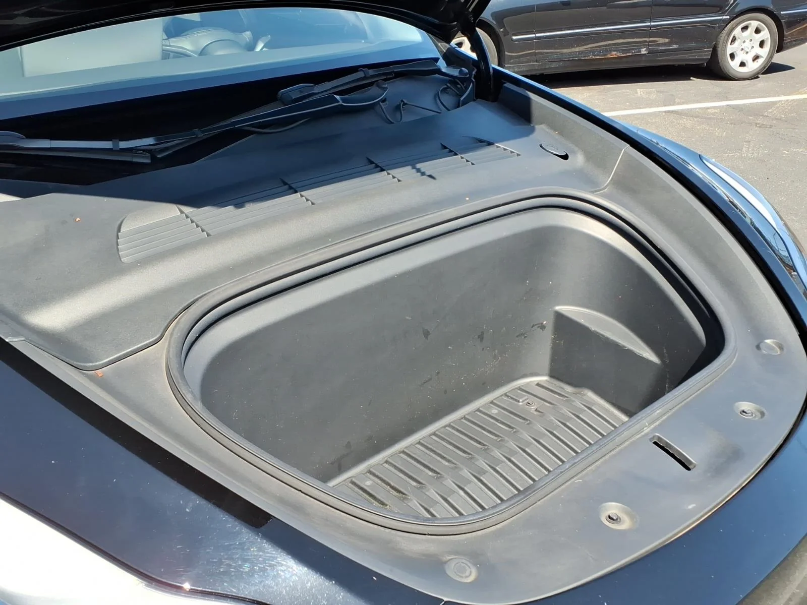 Used 2022 Black Tesla Performance image 21