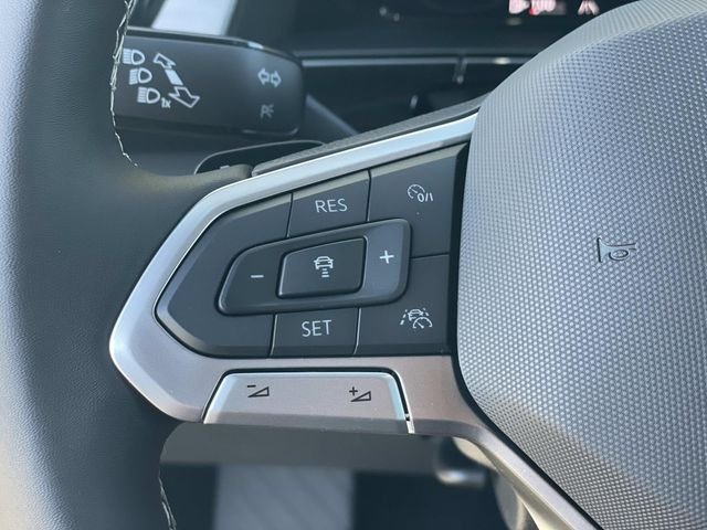 New 2026 White/off-white Volkswagen SE image 8