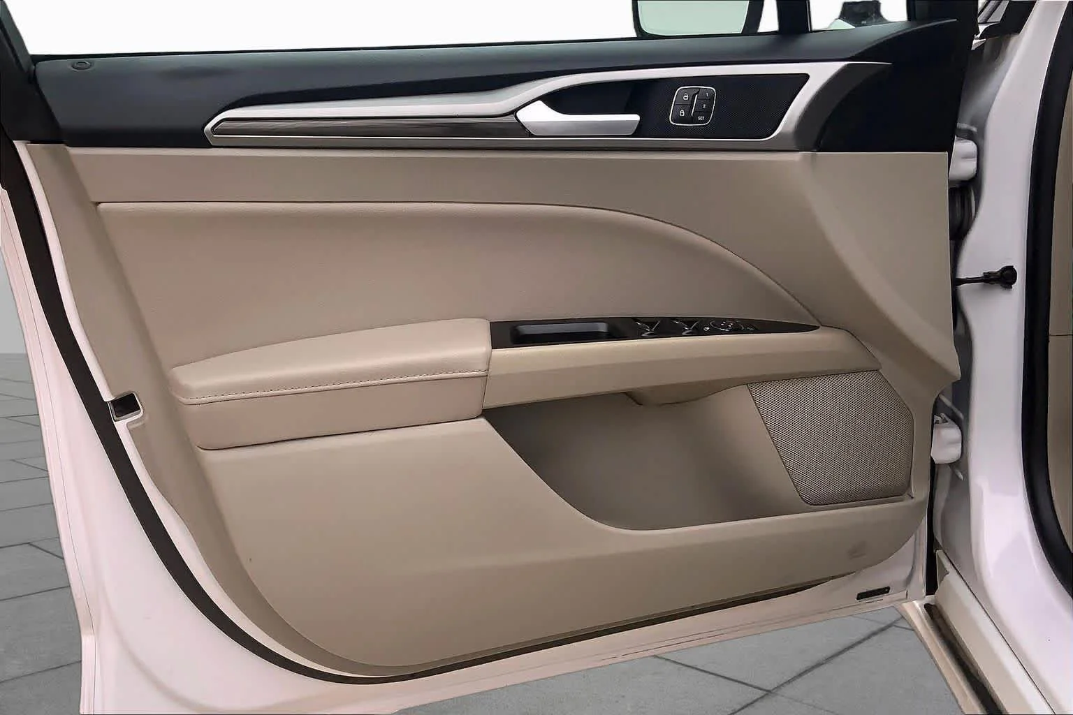 2020 Ford Fusion SEL - Photo 22