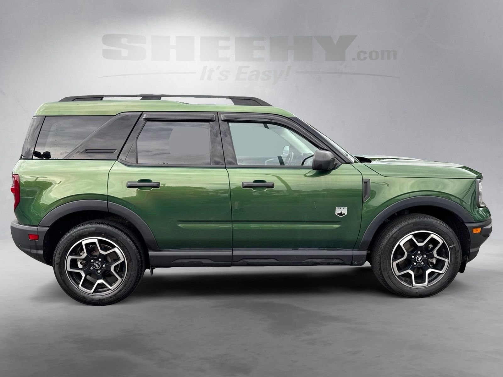 Used 2023 Green Ford Big Bend image 10