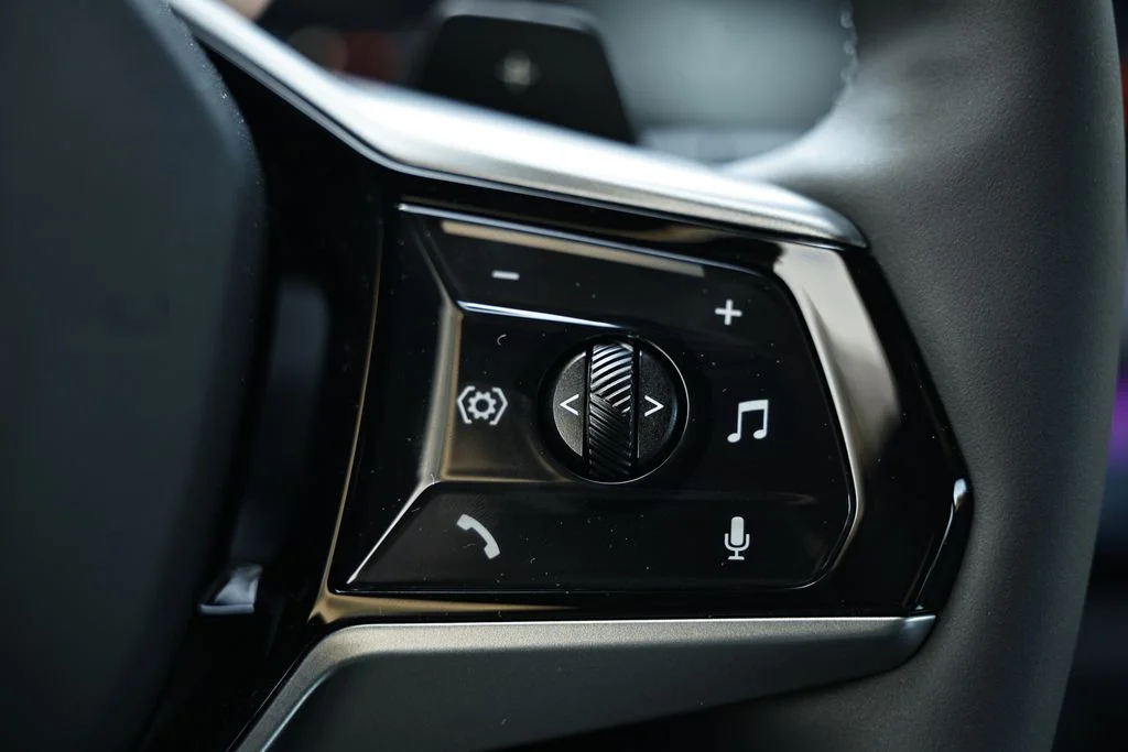 New 2026 Skyscraper Grey Metallic BMW 30 xDrive image 35